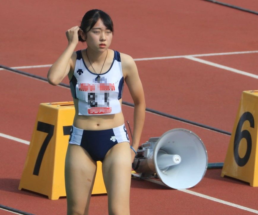 0495_02 U20 100mH その２　ニューヨーク　茨城キリスト教学園　北海道教育大学　中村女子学園　陸上部　インナーはみ出し　教育大ブルマ