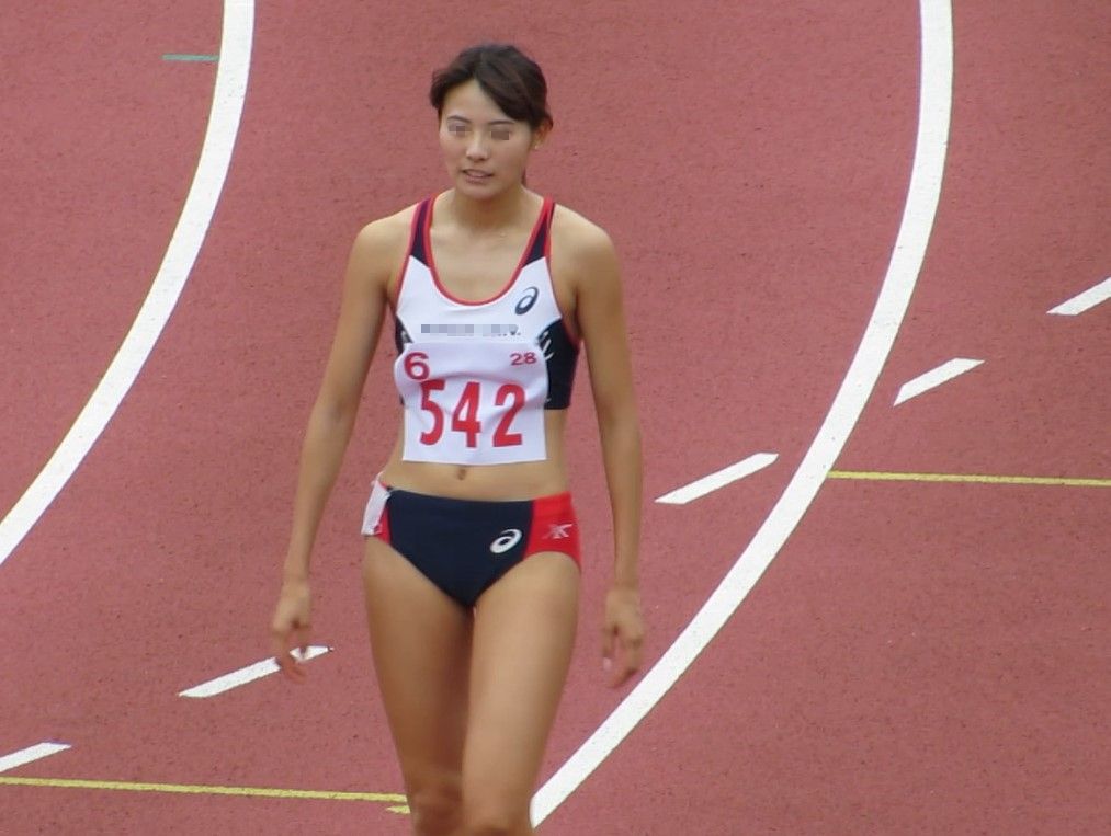 【動画】No.A010 femi 甲南大学女子陸上部　アシックスレーシングブルマ　関西ブルマ採用校　加古川北高校　園田学園女子大学　園田女子高校　陸上ゼッケン回収　至近距離ブルマ