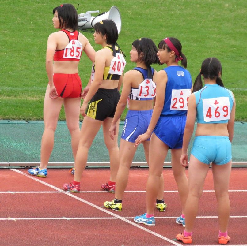 感動躍動アスリート！　76　佐賀県高校陸上競技大会　佐賀北高校　佐賀商業高校　群馬県立伊勢崎商業高校　ミズノ製　アシックス製レーシングブルマ　リレー競技