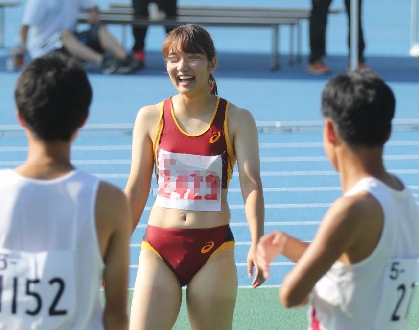0476_13 4x400mリレー 大学生大会 ニューヨーク　愛知教育大学　女子陸上部　地方陸上競技大会　東京学芸大学　京都教育大学女子陸上部　至近距離撮影　密着ブルマ