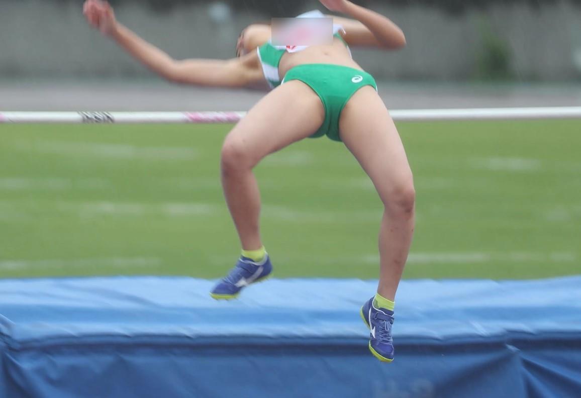 0531_05 走高跳 ニューヨーク kidextenjyu氏 名古屋大学女子陸上部　高偏差値ブルマ　草薙総合運動場　静岡大学　陸上競技部　走り高跳び　背面跳び　愛知教育大学　ジャージブルマ　ブルマフロント食い込み直し　美人アスリート　開脚ブルマ