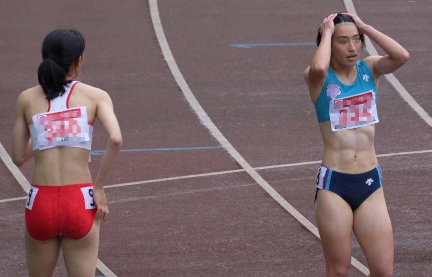 脚が太い？テーピング美人 ぼーんほわいと 第106回日本選手権OSAKA　 渡邊 輝　田子重　実業団陸上部　園田学園女子大　安達 茉鈴　青山 華依　甲南大学 城戸 優来 福岡大学　熊本中央高校　筑波大学