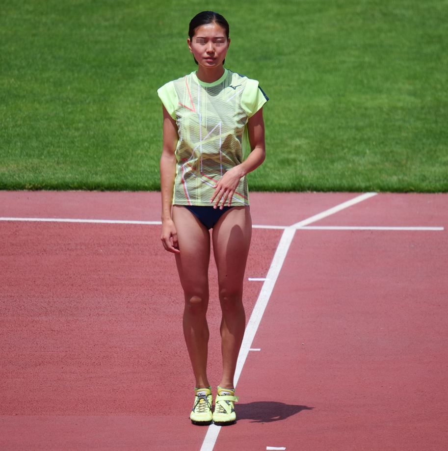 長身美女による高跳び競演 05 Moe　日本体育大学 女子陸上部　実業団陸上女子　陸上　陸上女子　ブルマ　ハイレグレーシングショーツ　社会人ブルマ　まんぐり返しブルマ