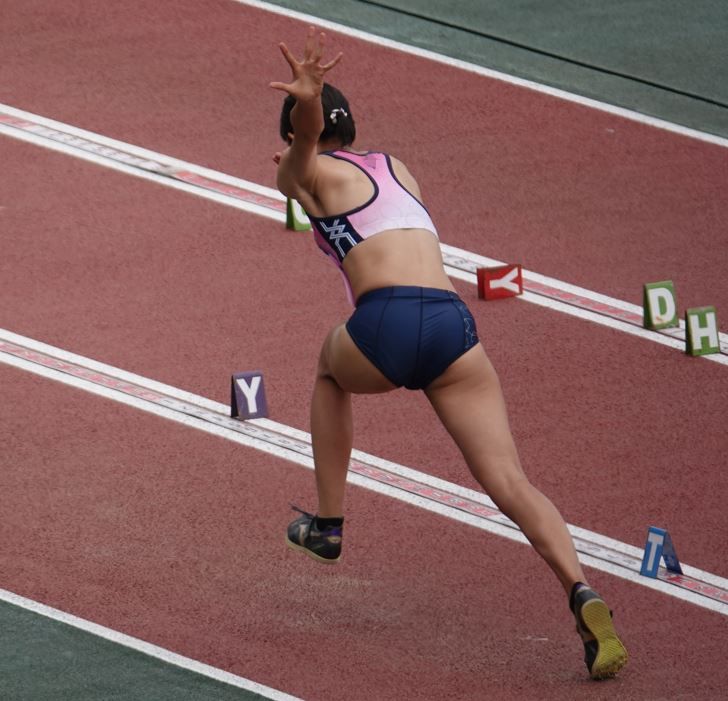 陸上女子コレクションVol.119 武庫川女子大学陸上部　三段跳び　陸上　陸上女子　ブルマ　レーシングブルマ　レーシングショーツ　食い込み　砂ブルマ　最後の陸上試合競技　引退　モデル並みプロポーション　日本インカレ　日本ＩＣ