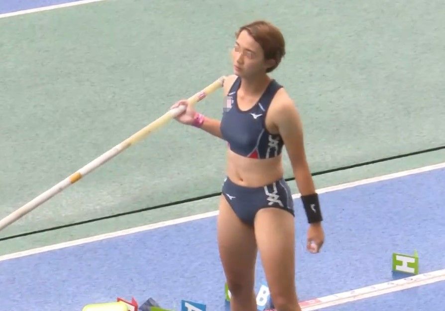 陸上 地方大会　跳躍（棒高跳） suisui　いちご一会とちぎ国体　金髪ブルマ　石川県代表　棒高跳び成年女子陸上　ブルマ　レーシングブルマ　ハイレグ　腹筋　福岡県代表　むっちりブルマ　山形県代表　国体女子陸上　ハイソックスブルマ