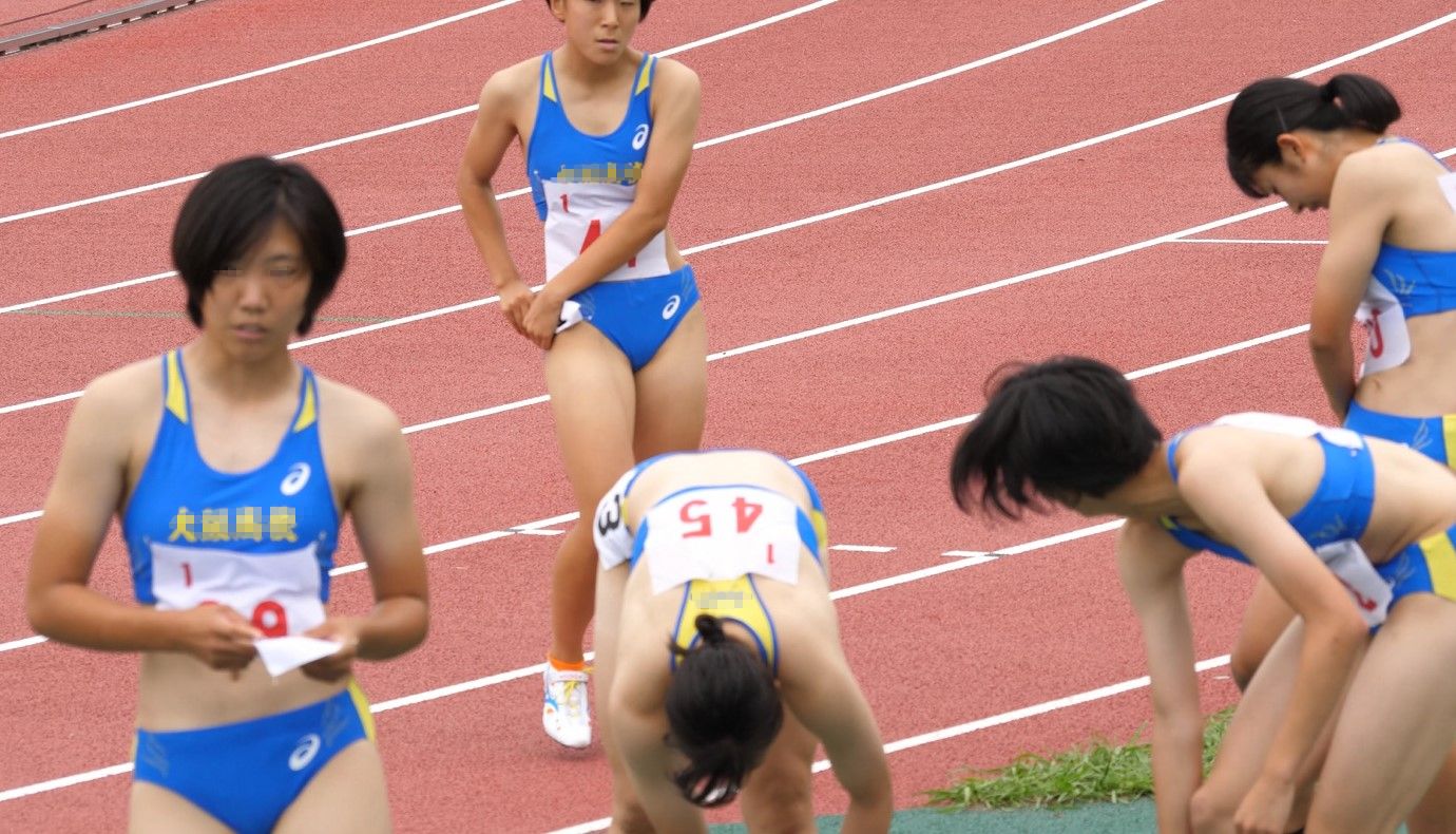 【4K動画】美少女とスカイブルーの集団 トロピカル　木南通孝記念陸上 泉陽高校 オレンジ色Nishiスポーツ製レーシングブルマ　大阪高校　大阪大使　ゼッケン外しブルマ　青山華依