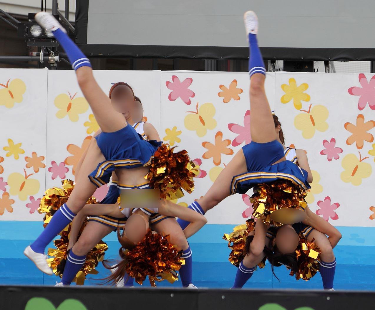 久々のチア・ちあ・CHEER！セパ！ 躍動カメラマン 金城学院大学チアダンス部　Majorette Amies　チアセパレートユニフォーム　フロントパンチラ　激ミニスコート　ターンでアンスコ丸見え　Ｖ字開脚　チアダンス大開脚　激ミニスコート